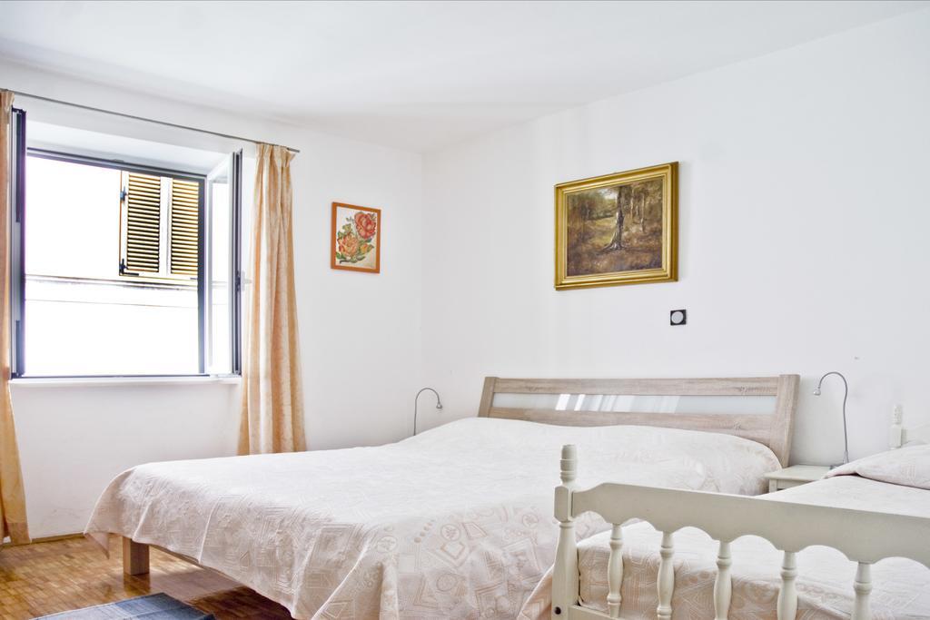 Apartments Tomato Novigrad Istria Exterior foto